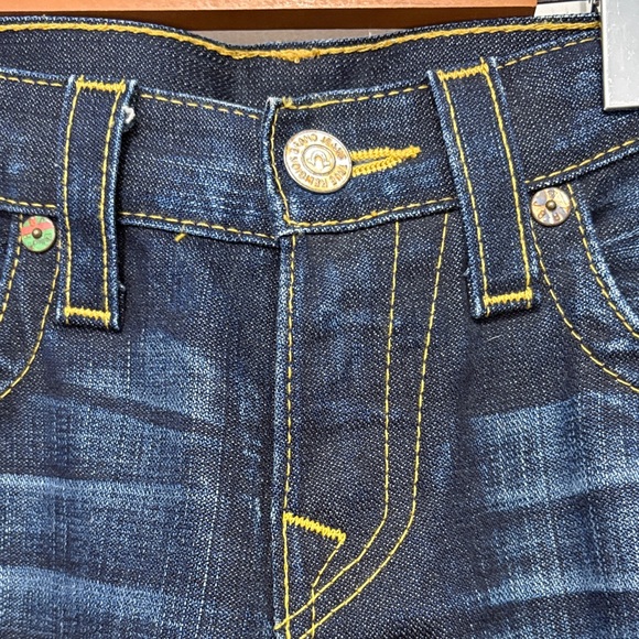 True Religion Women’s Cameron Jeans - Picture 6 of 15
